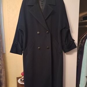 Elegant Black Double-Breasted Coat